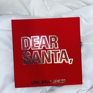 Kylie Jenner Holiday Palette